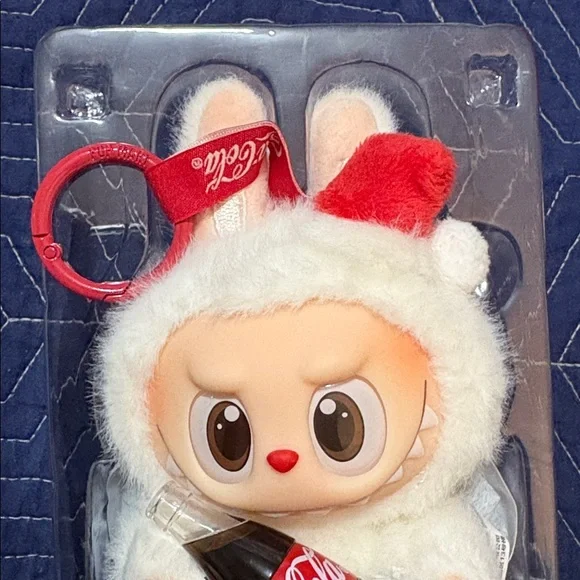 POP MART Coca Cola The Monsters Vinyl plush pendant - Picture 6 of 8